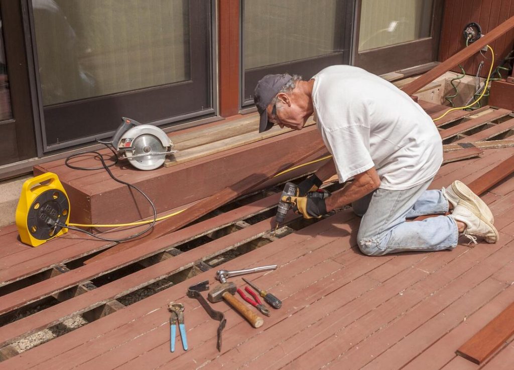 How to Repair Split Wood on a Deck